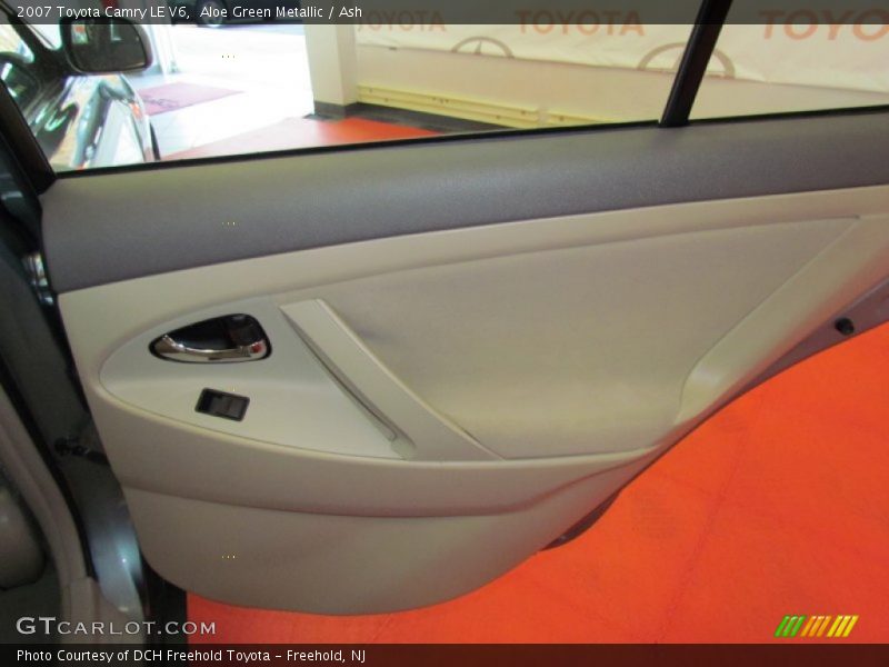 Aloe Green Metallic / Ash 2007 Toyota Camry LE V6