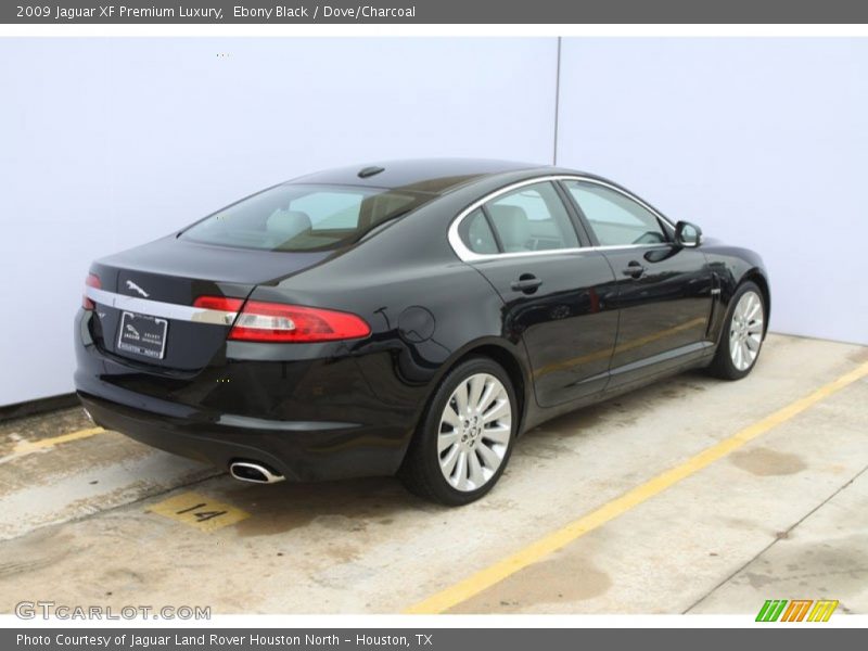 Ebony Black / Dove/Charcoal 2009 Jaguar XF Premium Luxury