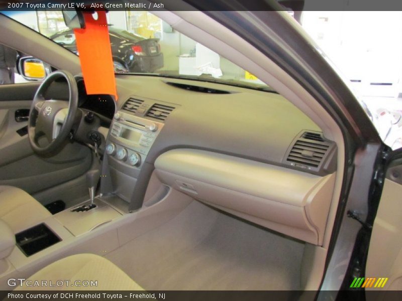 Aloe Green Metallic / Ash 2007 Toyota Camry LE V6