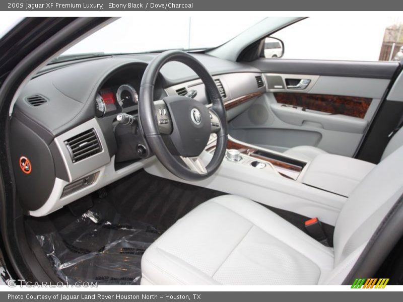 Ebony Black / Dove/Charcoal 2009 Jaguar XF Premium Luxury