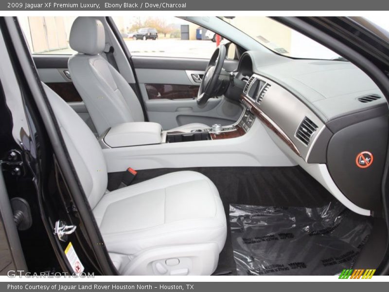 Ebony Black / Dove/Charcoal 2009 Jaguar XF Premium Luxury