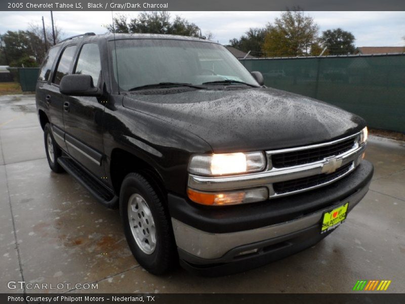 Black / Gray/Dark Charcoal 2005 Chevrolet Tahoe LS