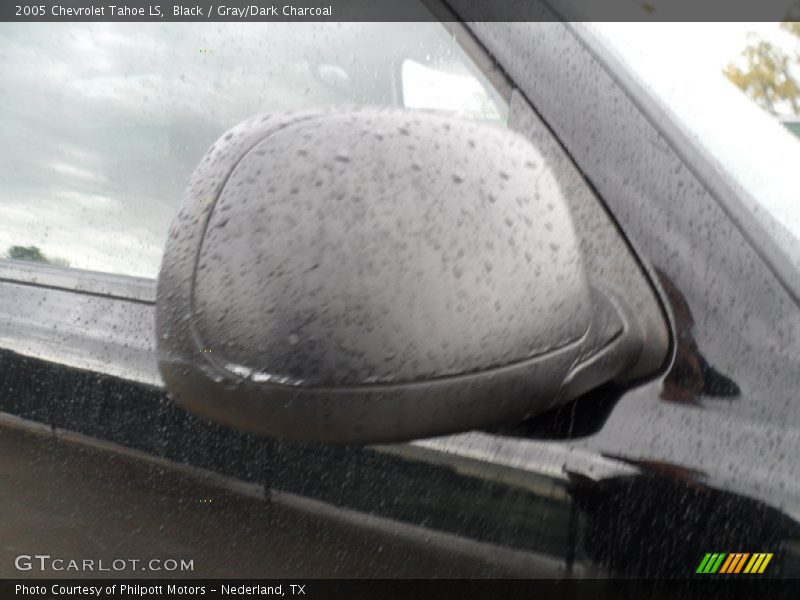 Black / Gray/Dark Charcoal 2005 Chevrolet Tahoe LS