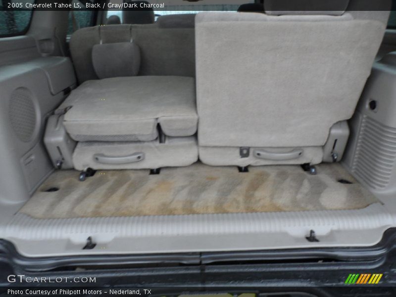 Black / Gray/Dark Charcoal 2005 Chevrolet Tahoe LS