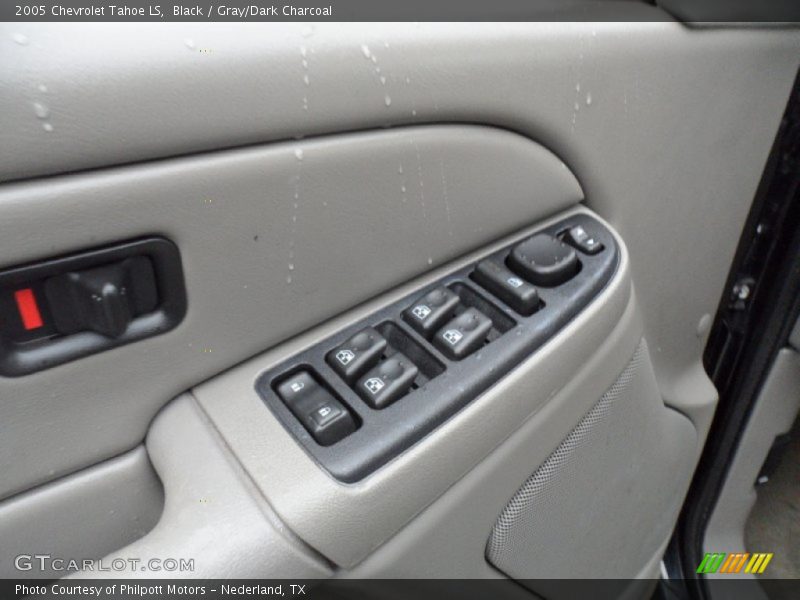 Black / Gray/Dark Charcoal 2005 Chevrolet Tahoe LS