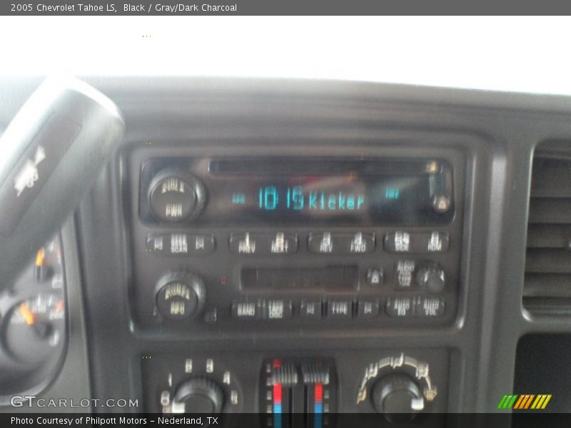 Black / Gray/Dark Charcoal 2005 Chevrolet Tahoe LS