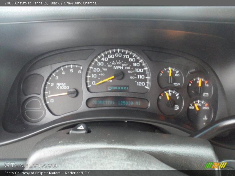 Black / Gray/Dark Charcoal 2005 Chevrolet Tahoe LS