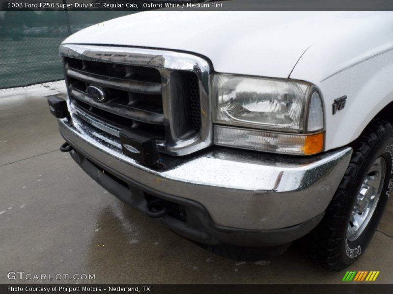 Oxford White / Medium Flint 2002 Ford F250 Super Duty XLT Regular Cab