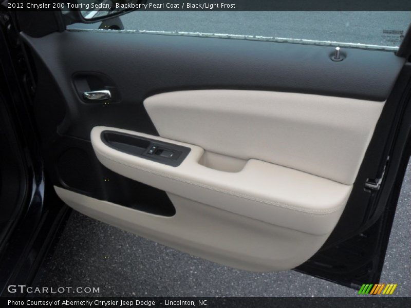 Blackberry Pearl Coat / Black/Light Frost 2012 Chrysler 200 Touring Sedan