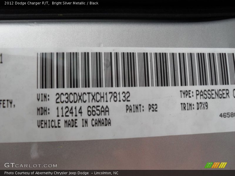 Bright Silver Metallic / Black 2012 Dodge Charger R/T