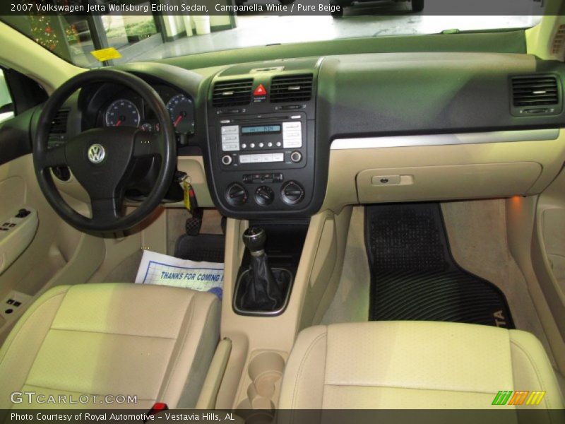 Campanella White / Pure Beige 2007 Volkswagen Jetta Wolfsburg Edition Sedan