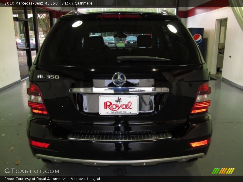 Black / Cashmere 2010 Mercedes-Benz ML 350