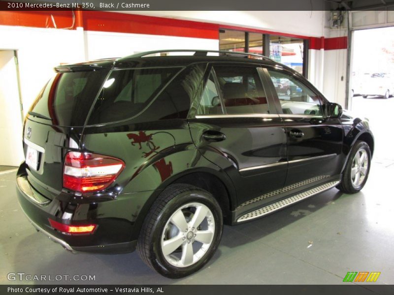 Black / Cashmere 2010 Mercedes-Benz ML 350