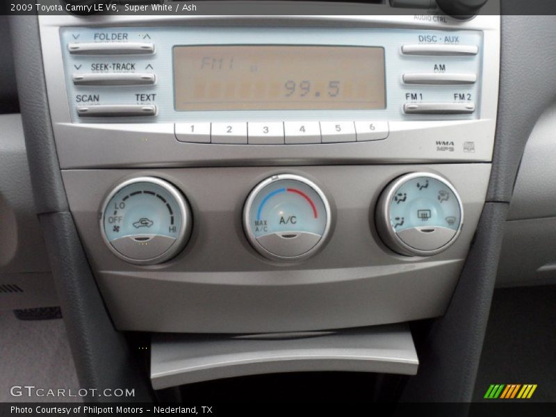 Super White / Ash 2009 Toyota Camry LE V6