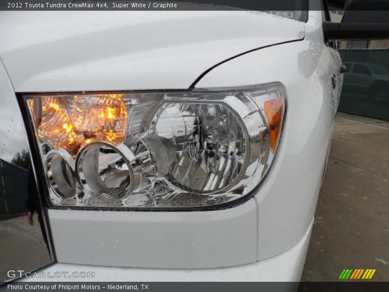 Super White / Graphite 2012 Toyota Tundra CrewMax 4x4
