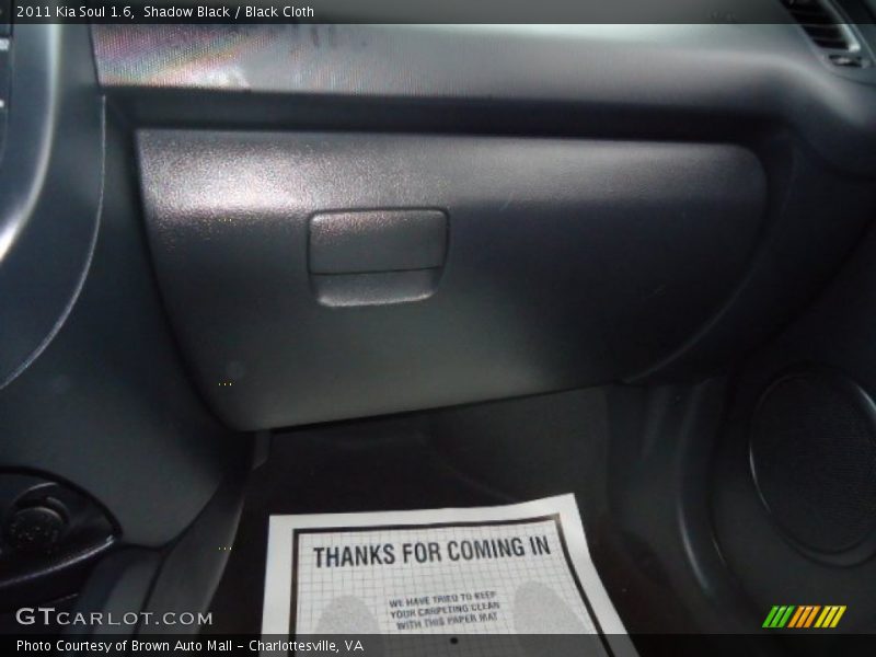 Shadow Black / Black Cloth 2011 Kia Soul 1.6
