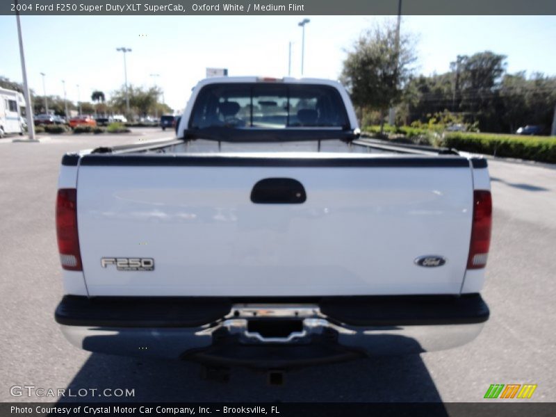 Oxford White / Medium Flint 2004 Ford F250 Super Duty XLT SuperCab