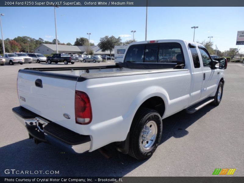 Oxford White / Medium Flint 2004 Ford F250 Super Duty XLT SuperCab