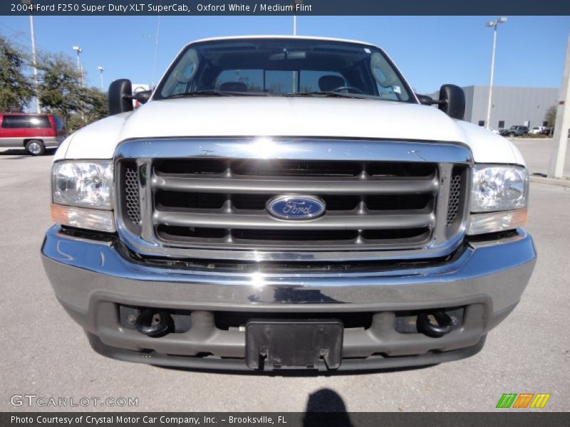 Oxford White / Medium Flint 2004 Ford F250 Super Duty XLT SuperCab