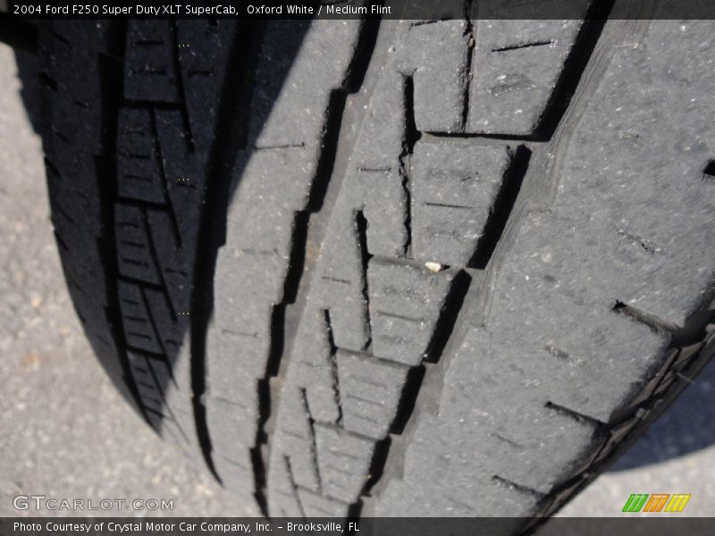 Oxford White / Medium Flint 2004 Ford F250 Super Duty XLT SuperCab
