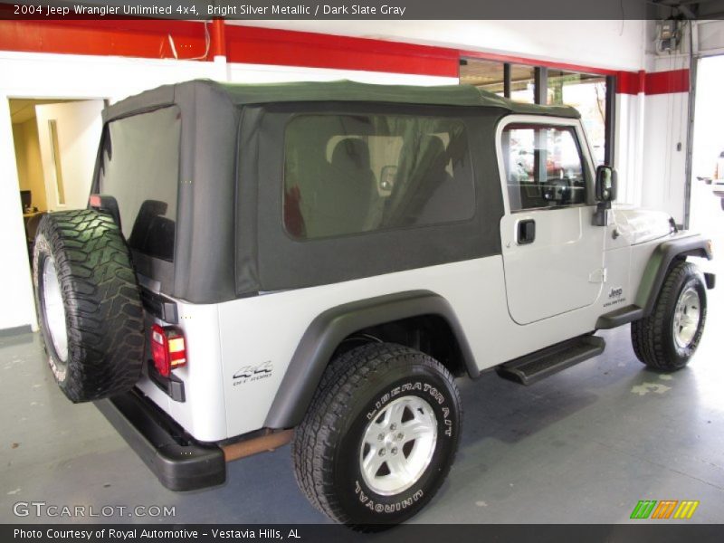 Bright Silver Metallic / Dark Slate Gray 2004 Jeep Wrangler Unlimited 4x4