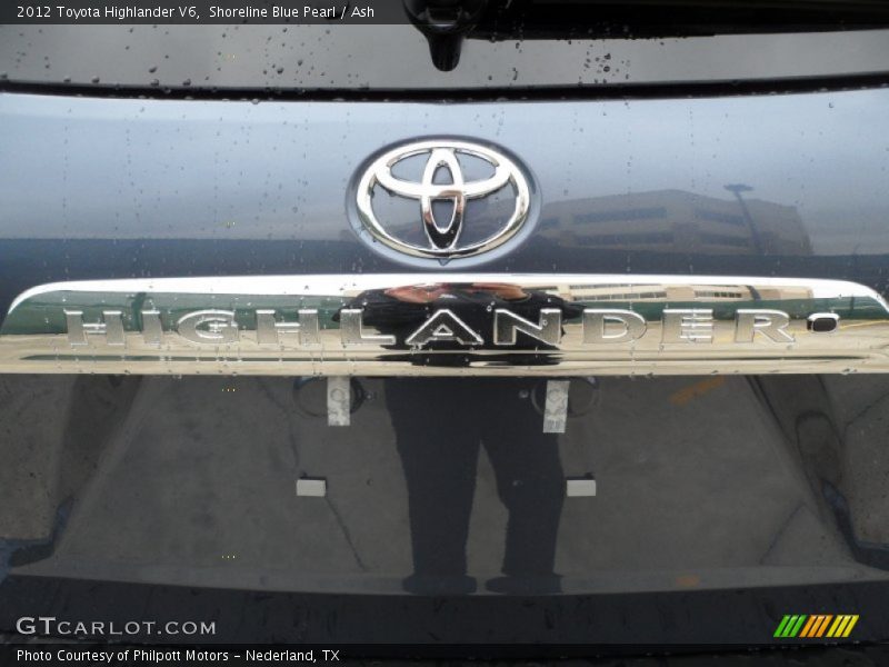 Shoreline Blue Pearl / Ash 2012 Toyota Highlander V6