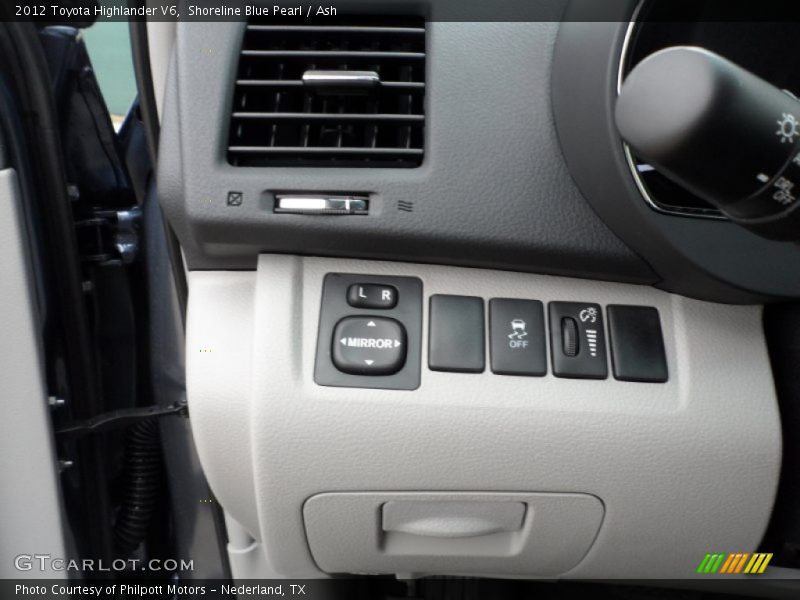 Shoreline Blue Pearl / Ash 2012 Toyota Highlander V6