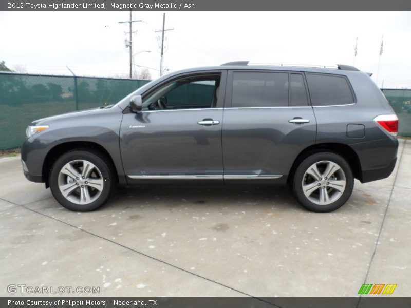 Magnetic Gray Metallic / Ash 2012 Toyota Highlander Limited