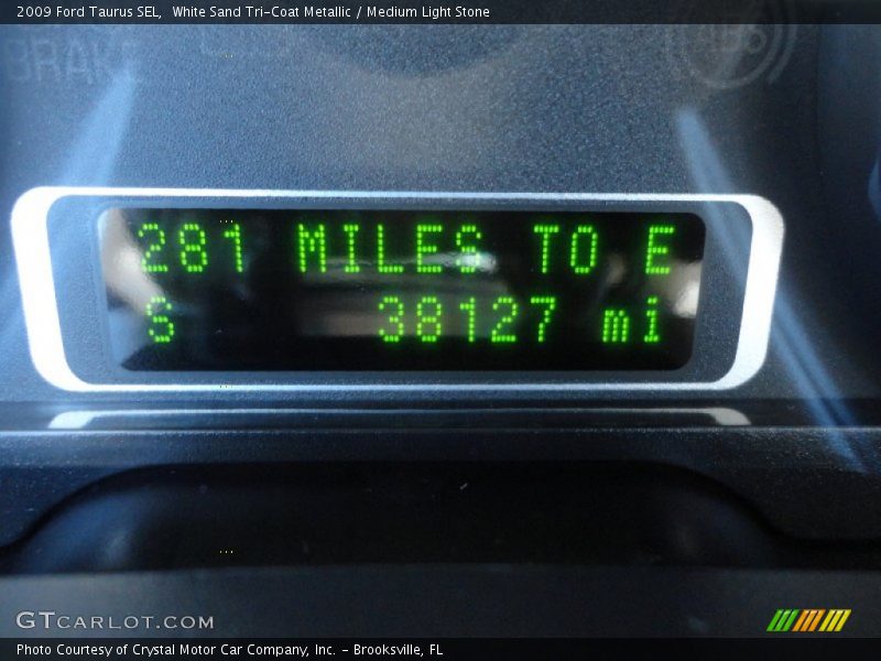 White Sand Tri-Coat Metallic / Medium Light Stone 2009 Ford Taurus SEL
