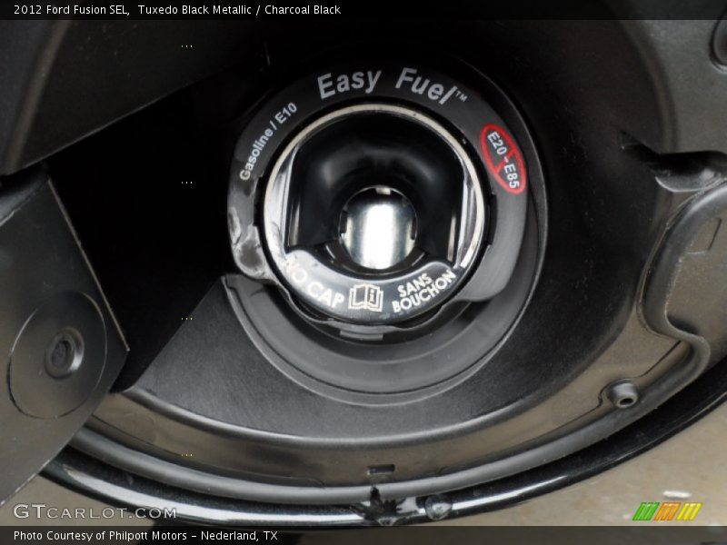Tuxedo Black Metallic / Charcoal Black 2012 Ford Fusion SEL
