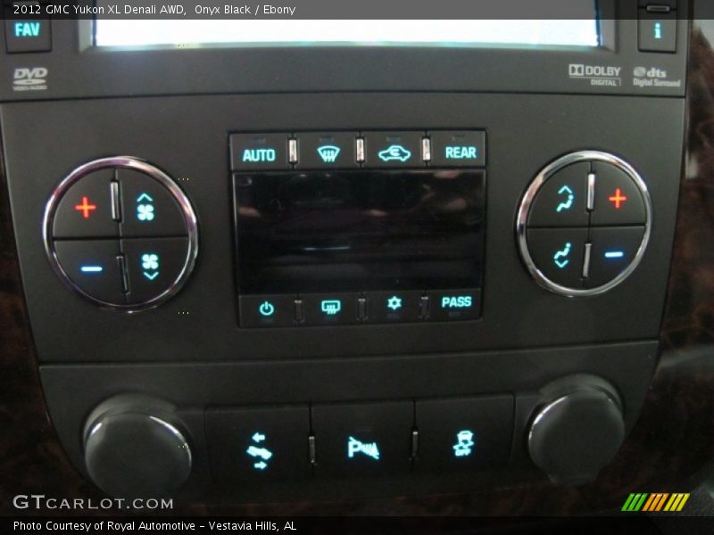 Onyx Black / Ebony 2012 GMC Yukon XL Denali AWD
