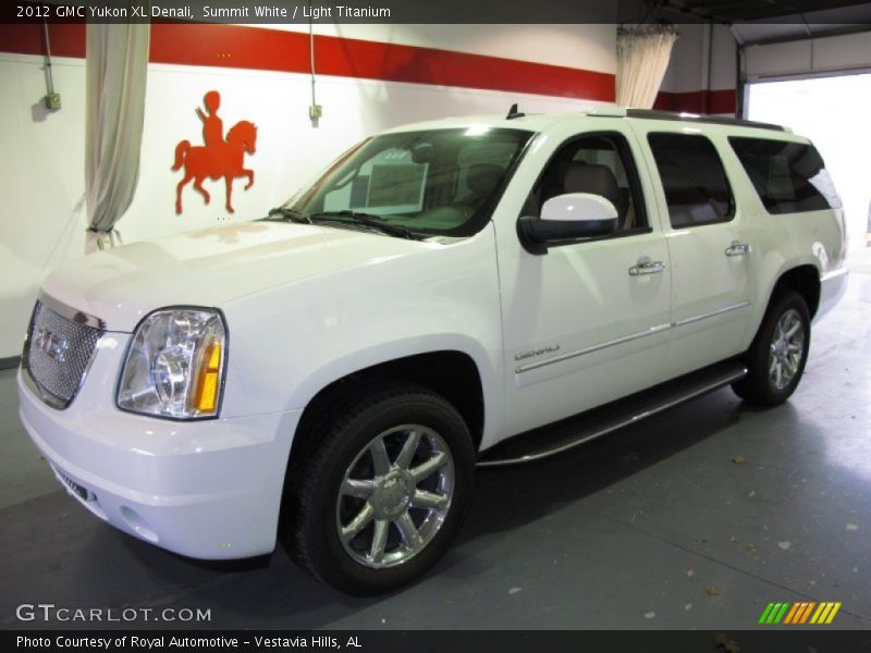 Summit White / Light Titanium 2012 GMC Yukon XL Denali