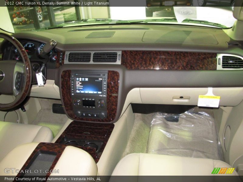 Summit White / Light Titanium 2012 GMC Yukon XL Denali