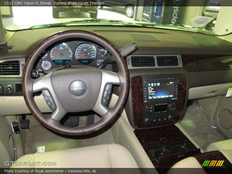 Summit White / Light Titanium 2012 GMC Yukon XL Denali