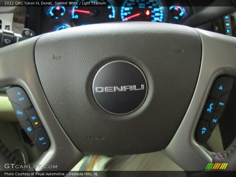 Summit White / Light Titanium 2012 GMC Yukon XL Denali