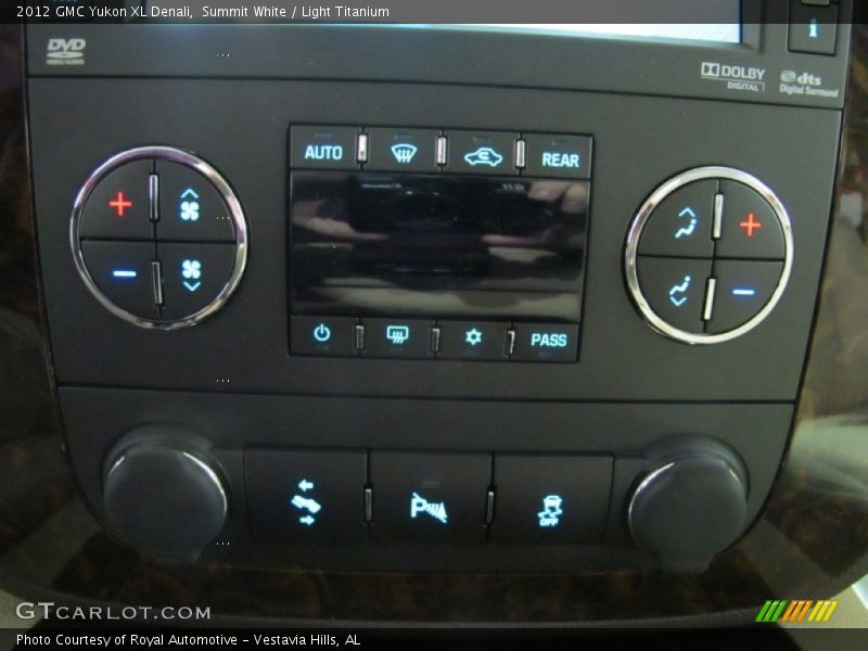 Summit White / Light Titanium 2012 GMC Yukon XL Denali
