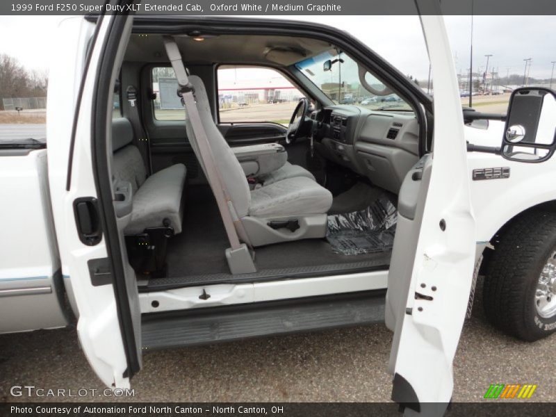 Oxford White / Medium Graphite 1999 Ford F250 Super Duty XLT Extended Cab