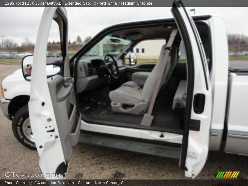 Oxford White / Medium Graphite 1999 Ford F250 Super Duty XLT Extended Cab