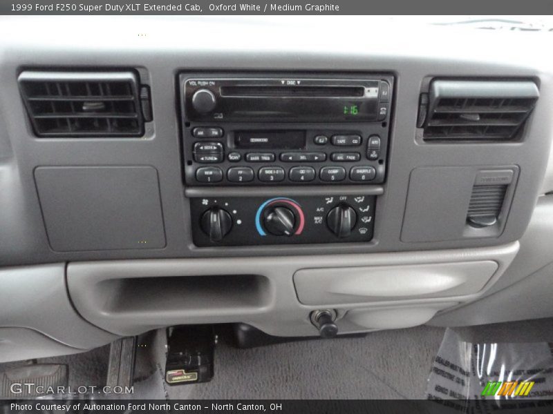 Oxford White / Medium Graphite 1999 Ford F250 Super Duty XLT Extended Cab