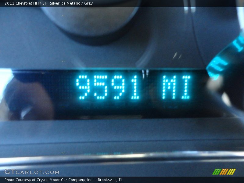 Silver Ice Metallic / Gray 2011 Chevrolet HHR LT