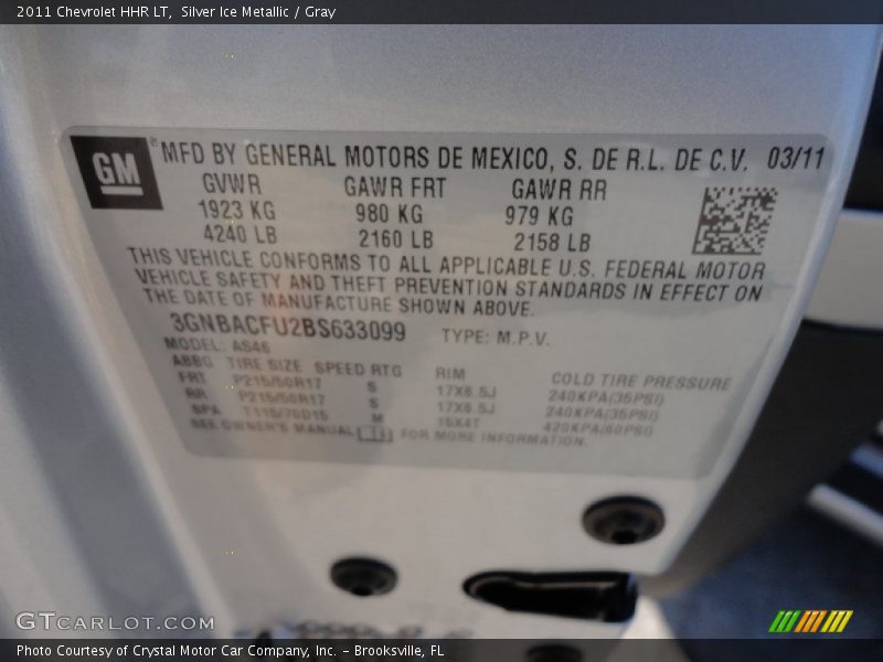 Silver Ice Metallic / Gray 2011 Chevrolet HHR LT