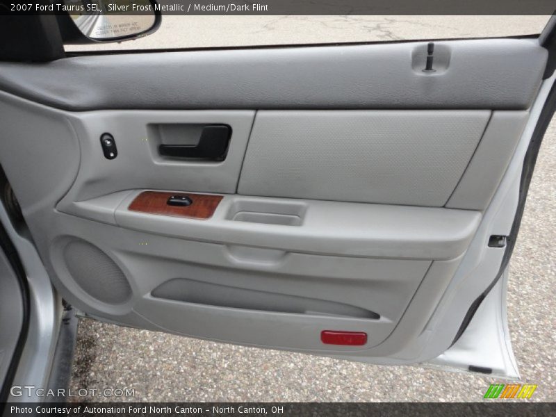Silver Frost Metallic / Medium/Dark Flint 2007 Ford Taurus SEL