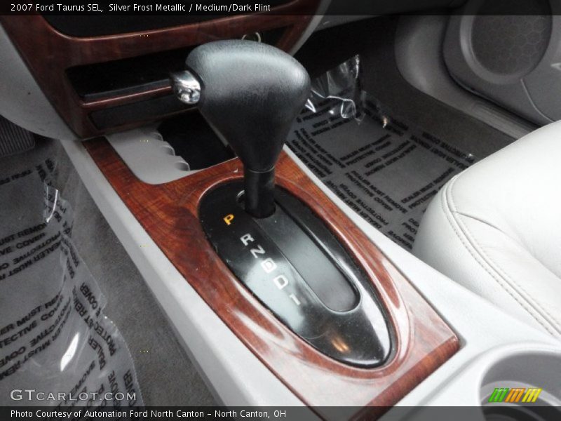 Silver Frost Metallic / Medium/Dark Flint 2007 Ford Taurus SEL