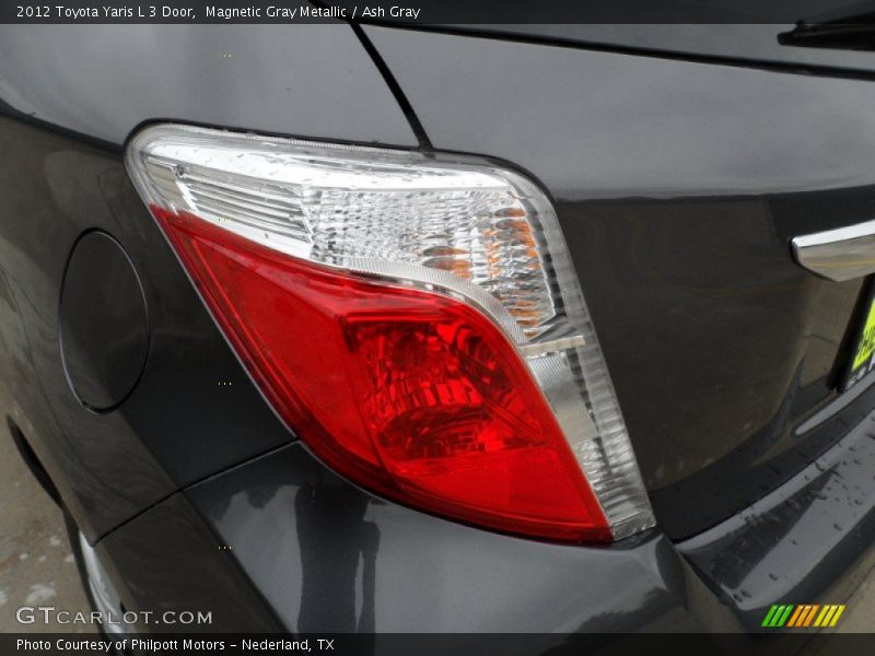 Magnetic Gray Metallic / Ash Gray 2012 Toyota Yaris L 3 Door