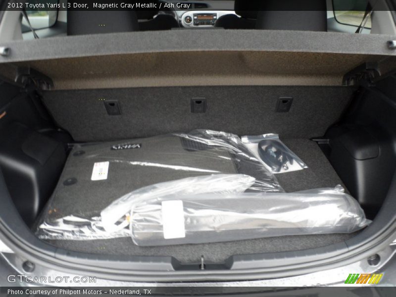 Magnetic Gray Metallic / Ash Gray 2012 Toyota Yaris L 3 Door