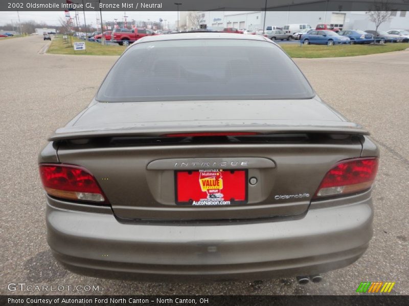 Bronze Mist / Neutral 2002 Oldsmobile Intrigue GL