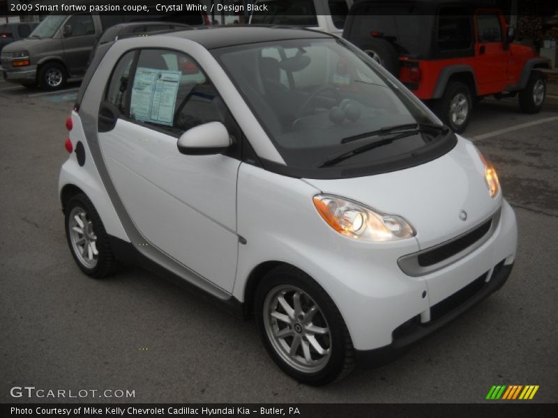 Crystal White / Design Black 2009 Smart fortwo passion coupe