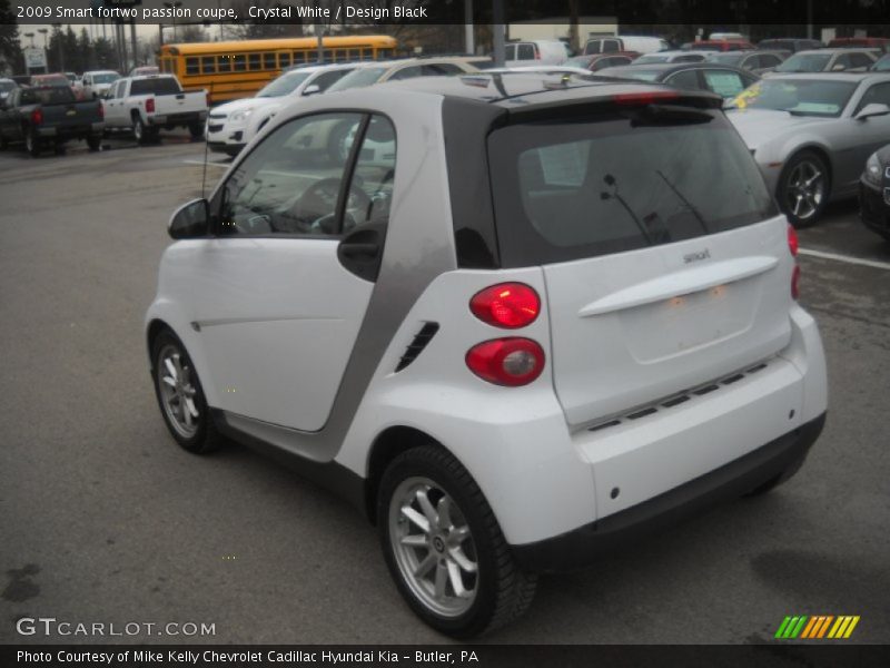 Crystal White / Design Black 2009 Smart fortwo passion coupe