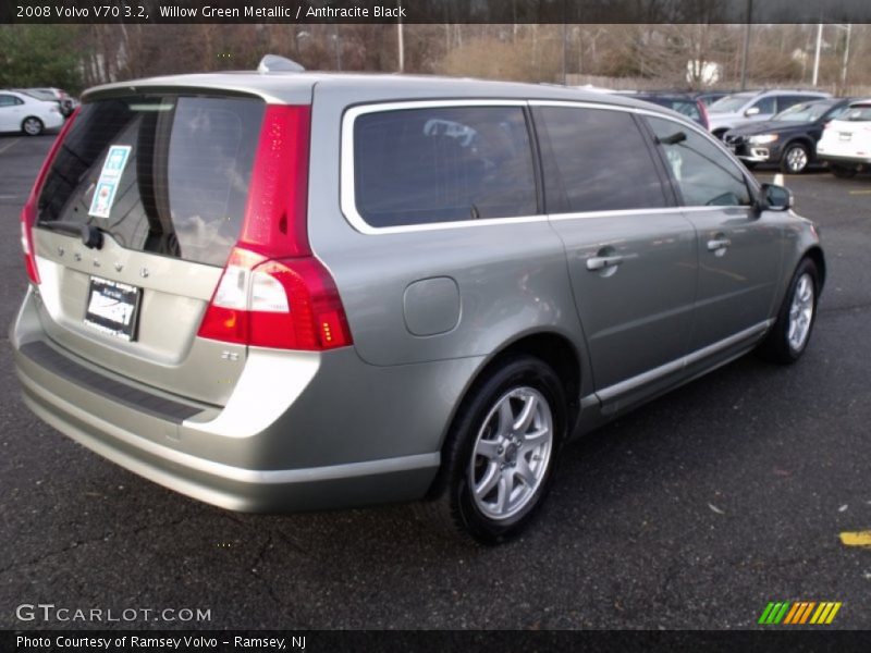 Willow Green Metallic / Anthracite Black 2008 Volvo V70 3.2