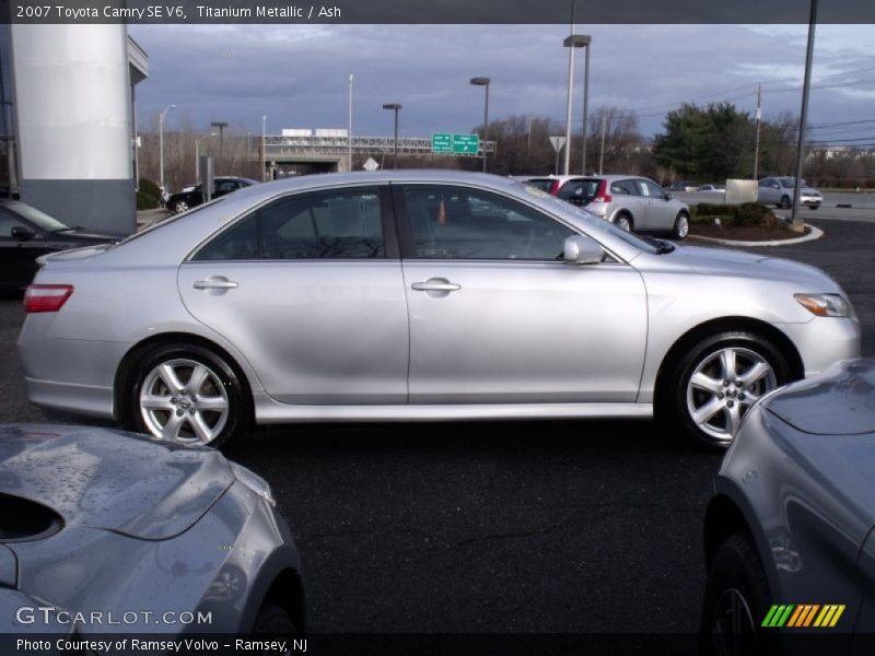 Titanium Metallic / Ash 2007 Toyota Camry SE V6